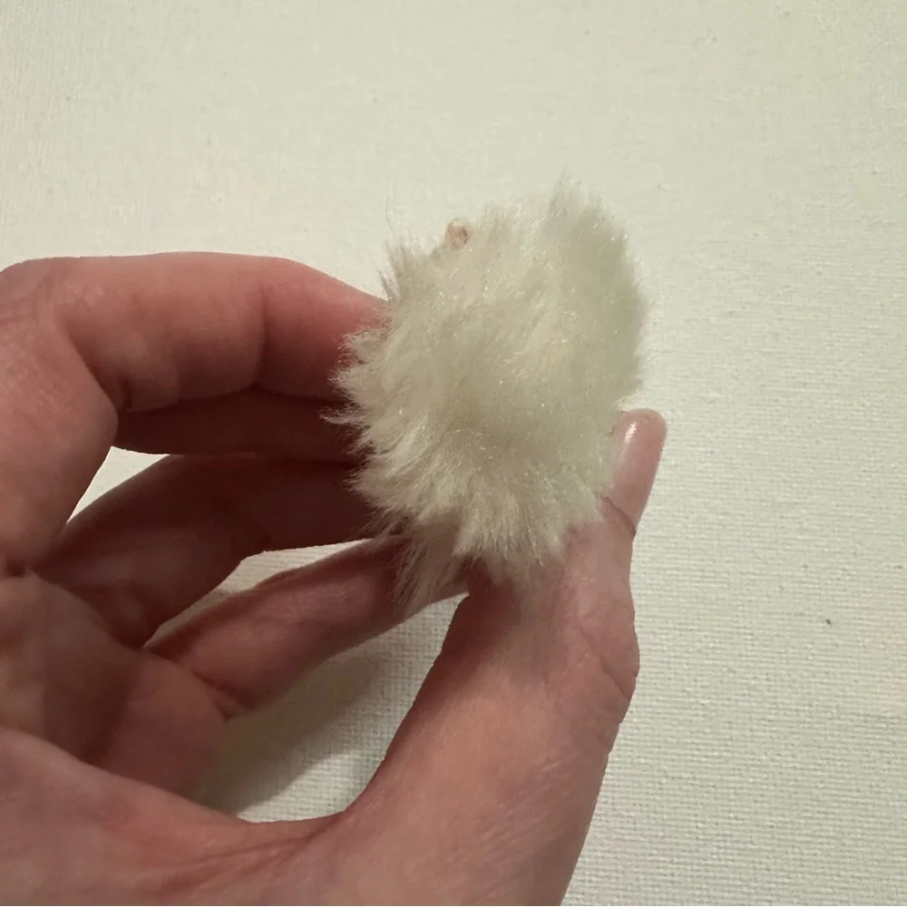 Vintage Kenner Littlest Pet Shop Fluffy Tail Persian Kitty Cat 2.5" 1994 White - Picture 6 of 9